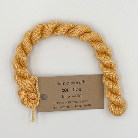 Silk & Ivory 201 Lion