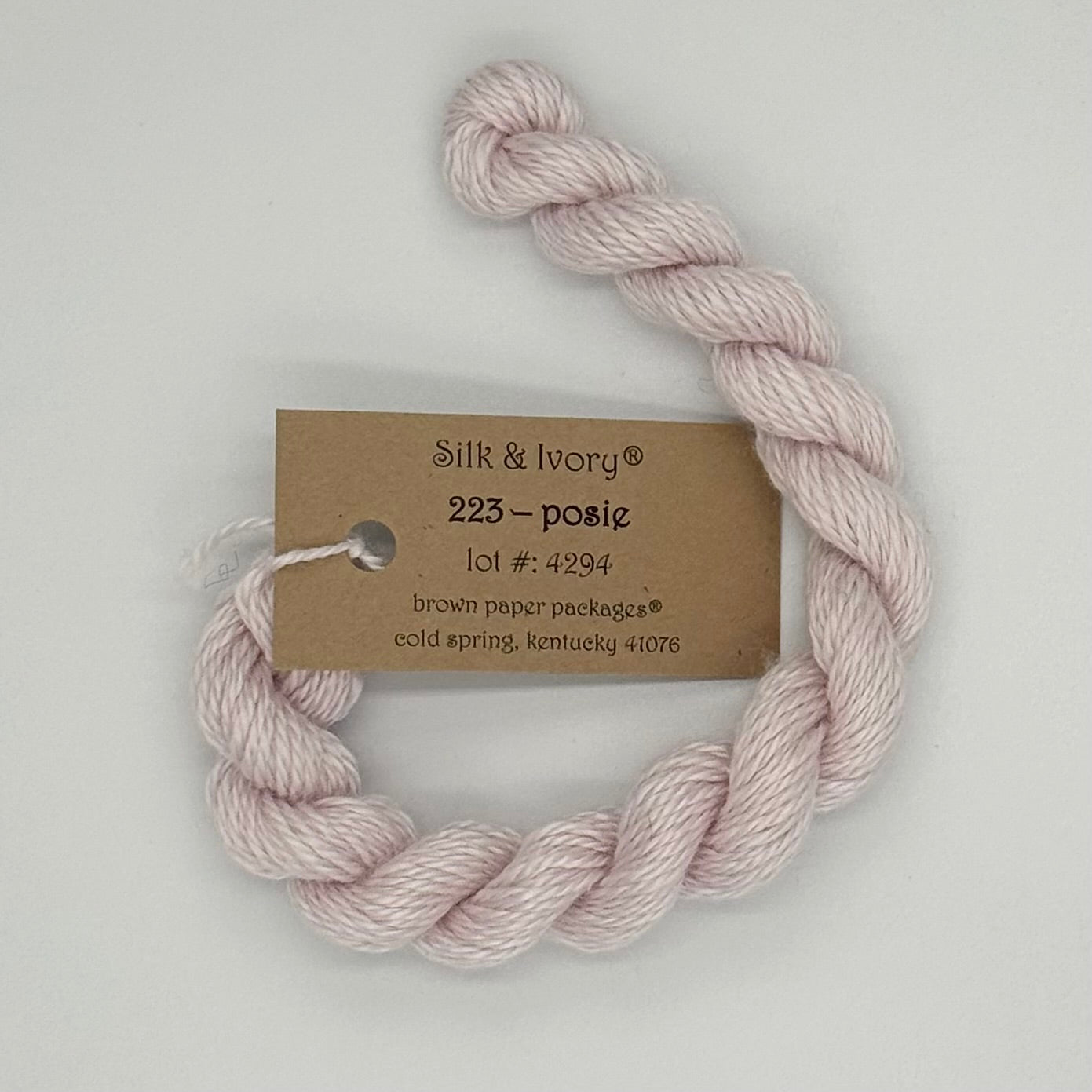 Silk & Ivory 223 Posie
