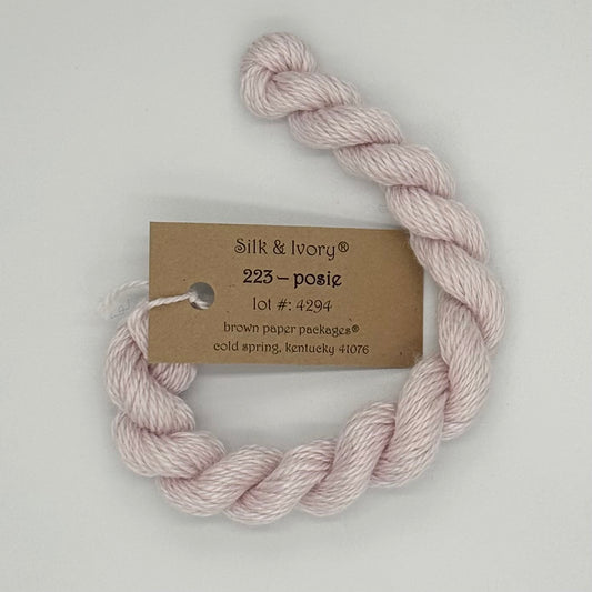 Silk & Ivory 223 Posie