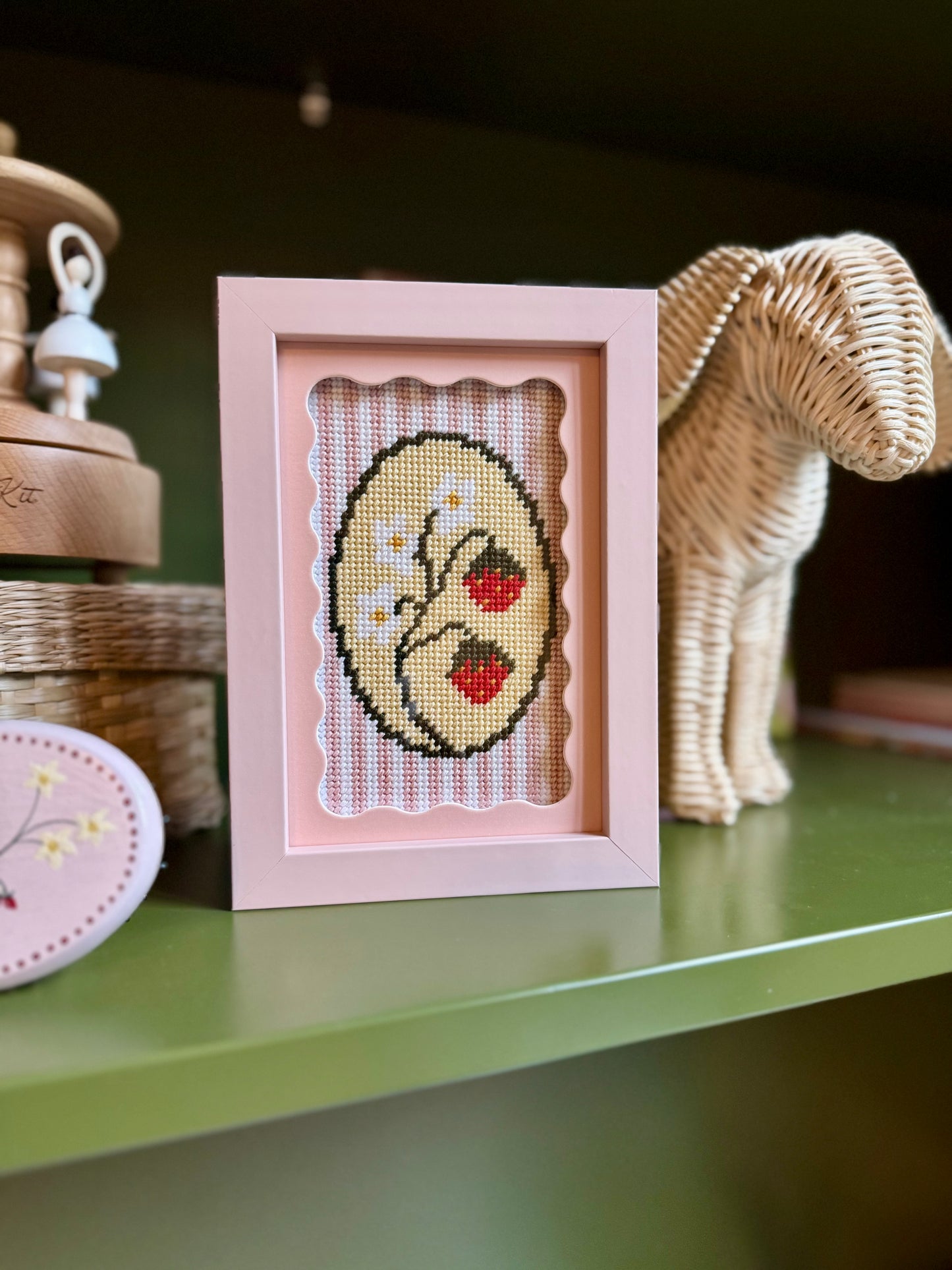 Strawberry Cameo Needlepoint Kit